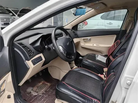 2016 Chery Fulwin 2 1.5L 109HP L4 5MT,autocango,china used car exporter,china ev exporter,chinese used car exporter,chinese used ev exporter
