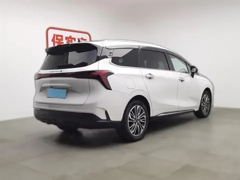 2024 DongFeng Forthing Yacht 1.5T 197HP L4 7DCT,autocango,china used car exporter,china ev exporter,chinese used car exporter,chinese used ev exporter