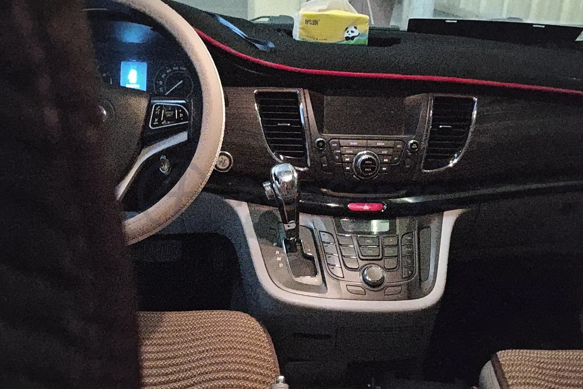 2014 JAC Refine M5 2.0T 177HP L4 5AT,autocango,china used car exporter,china ev exporter,chinese used car exporter,chinese used ev exporter
