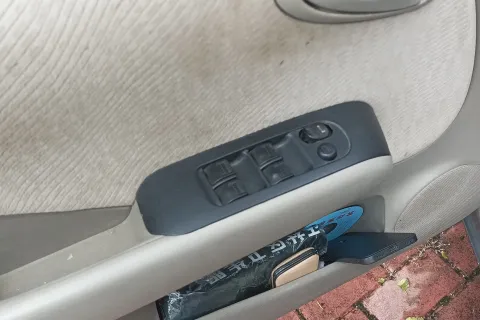 2011 Everus S1 1.3L 82HP L4 5MT