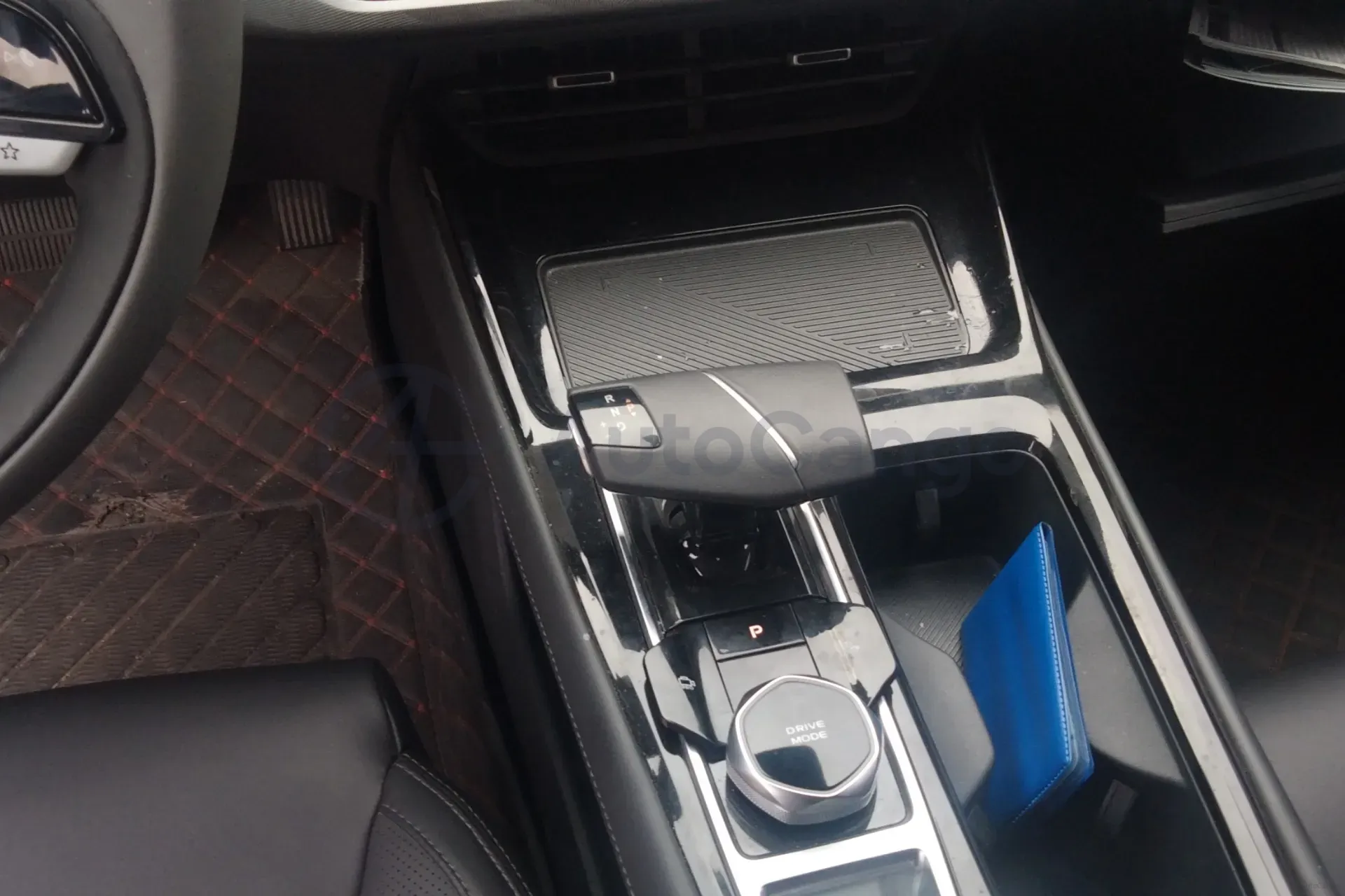 2023 ChangAn Raeton Plus 1.5T 188HP L4 7DCT,autocango,china used car exporter,china ev exporter,chinese used car exporter,chinese used ev exporter