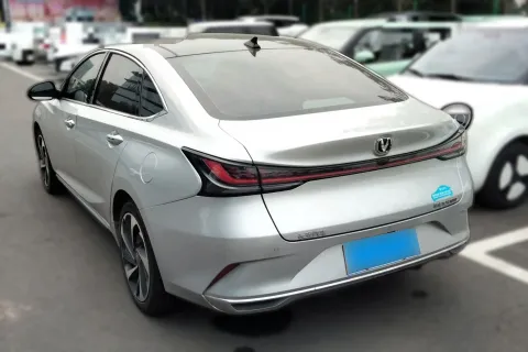 2023 ChangAn Raeton Plus 1.5T 188HP L4 7DCT