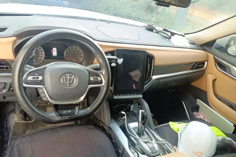 2018 Brilliance Auto V7 1.6T 204HP L4 7DCT