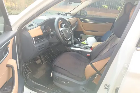 2018 Brilliance Auto V7 1.6T 204HP L4 7DCT
