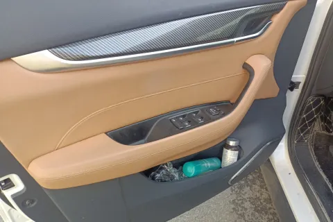 2018 Brilliance Auto V7 1.6T 204HP L4 7DCT