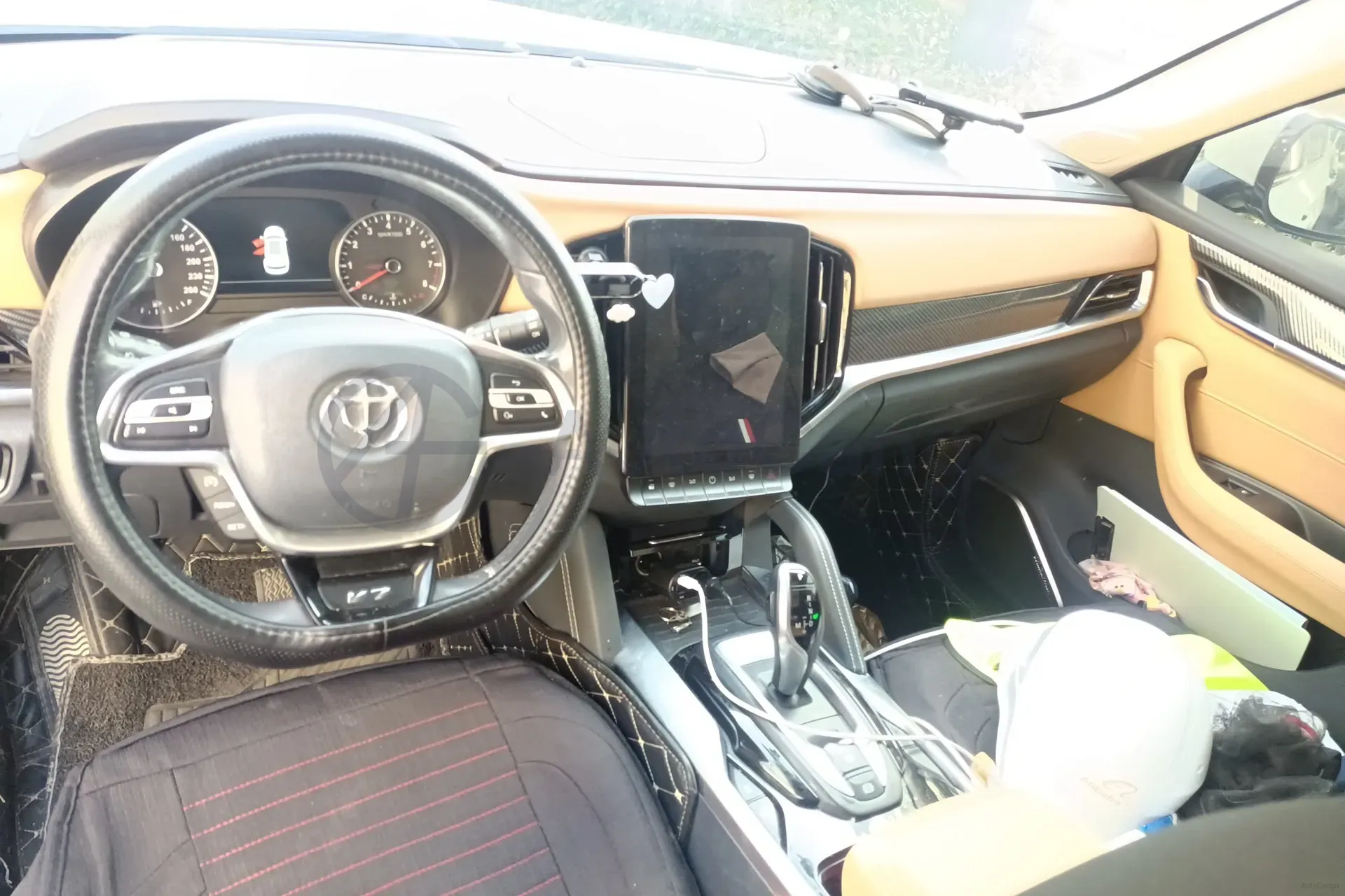 2018 Brilliance Auto V7 1.6T 204HP L4 7DCT,autocango,china used car exporter,china ev exporter,chinese used car exporter,chinese used ev exporter