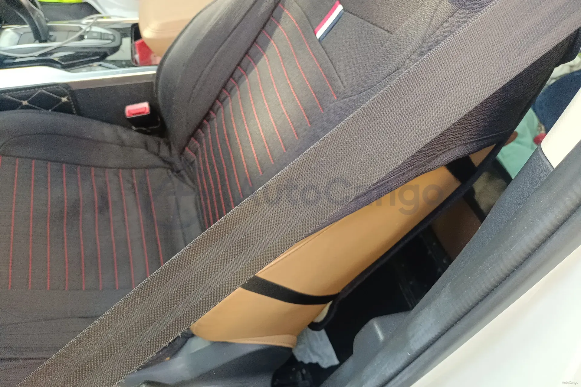 2018 Brilliance Auto V7 1.6T 204HP L4 7DCT,autocango,china used car exporter,china ev exporter,chinese used car exporter,chinese used ev exporter