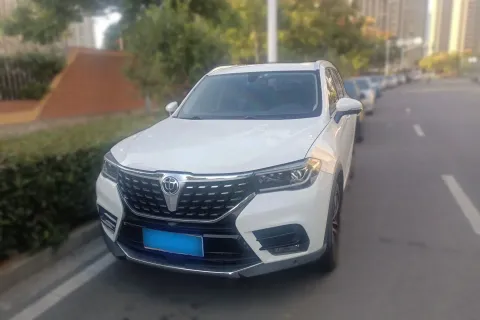 2018 Brilliance Auto V7 1.6T 204HP L4 7DCT