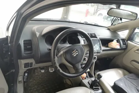 2011 Everus S1 1.3L 82HP L4 5MT