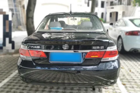 2011 Everus S1 1.3L 82HP L4 5MT