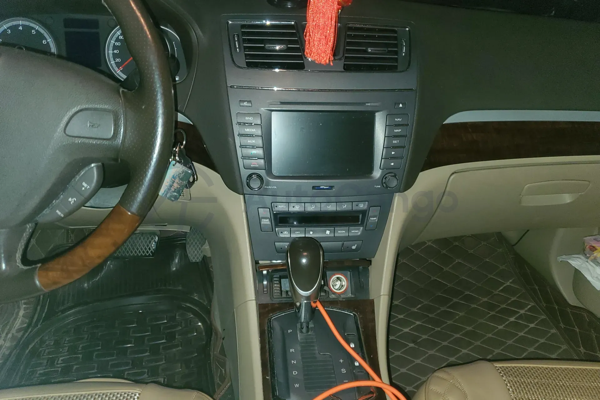 2011 Roewe 750 1.8T 160HP L4 5AT,autocango,china used car exporter,china ev exporter,chinese used car exporter,chinese used ev exporter