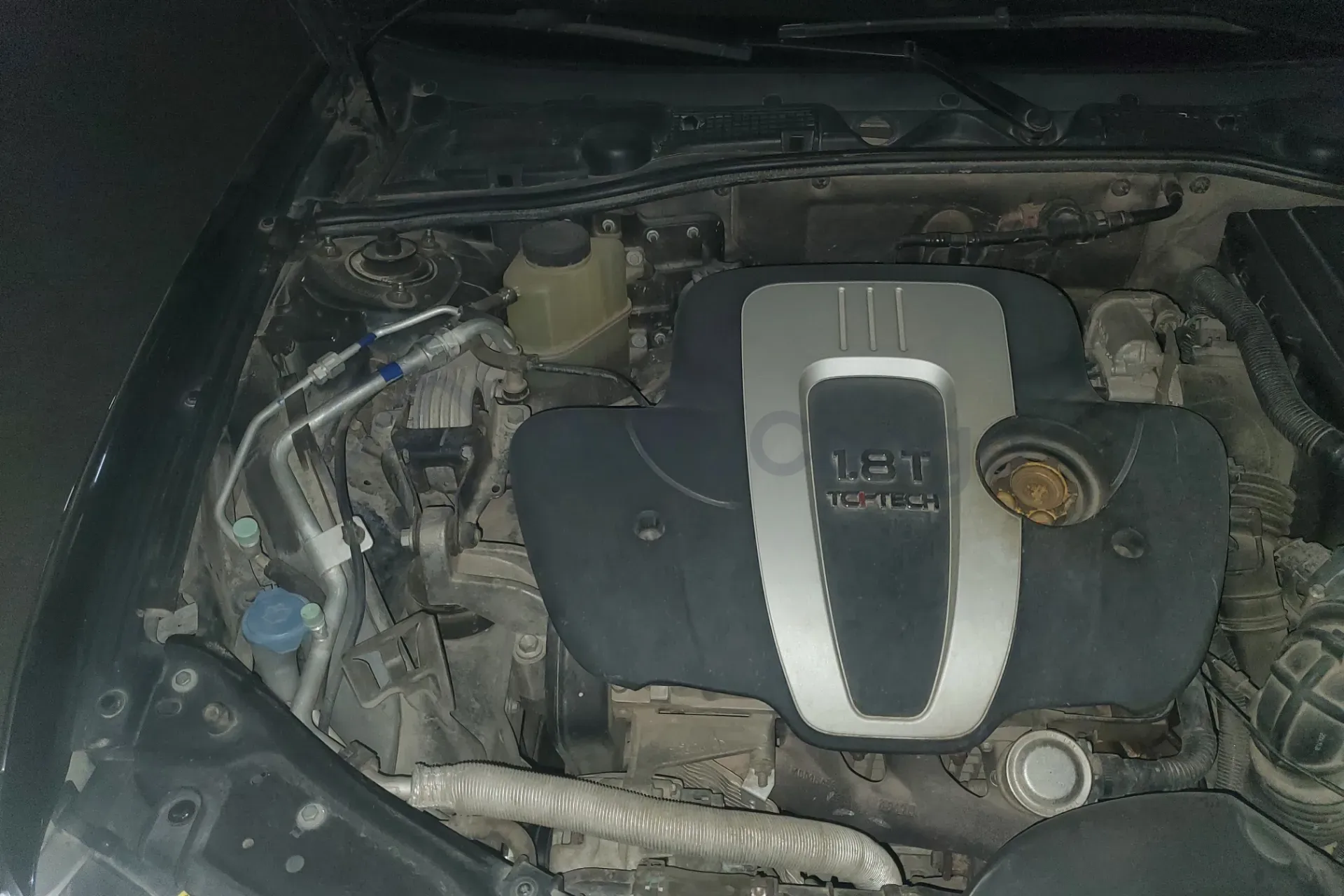2011 Roewe 750 1.8T 160HP L4 5AT,autocango,china used car exporter,china ev exporter,chinese used car exporter,chinese used ev exporter