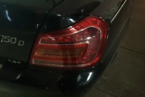 2011 Roewe 750 1.8T 160HP L4 5AT