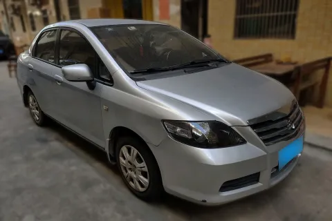 2012 Everus S1 1.3L 82HP L4 5MT
