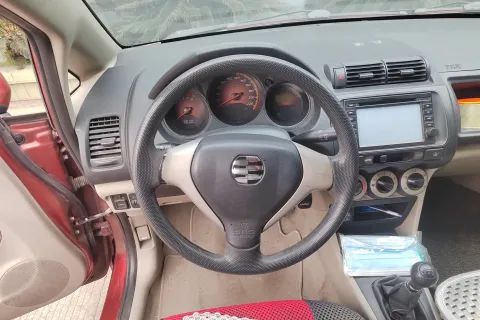 2011 Everus S1 1.3L 82HP L4 5MT