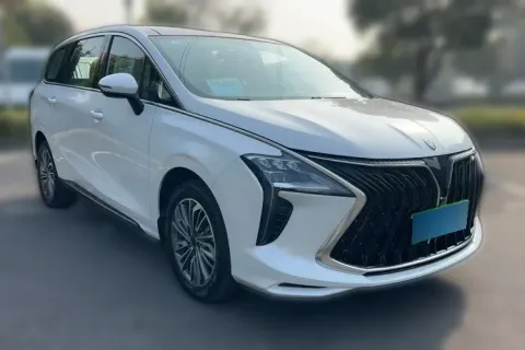 2023 DongFeng Forthing Yacht 1.5T 197HP L4 7DCT,autocango,china used car exporter,china ev exporter,chinese used car exporter,chinese used ev exporter