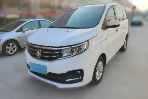2017 JinBei F50 1.6L 118HP L4 5MT,autocango,china used car exporter,china ev exporter,chinese used car exporter,chinese used ev exporter
