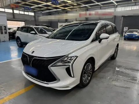 2022 DongFeng Forthing Yacht 1.5T 197HP L4 7DCT,autocango,china used car exporter,china ev exporter,chinese used car exporter,chinese used ev exporter