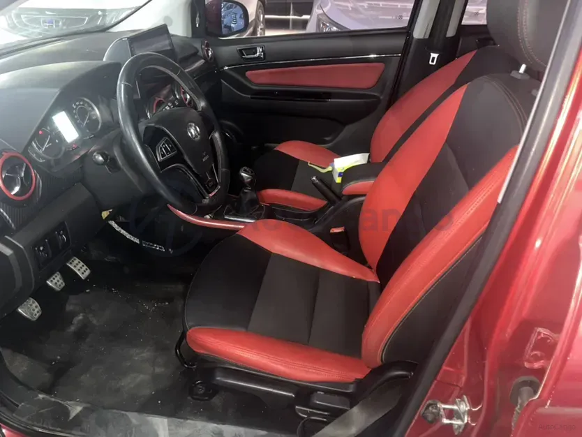 2015 BeiJing Auto Senova X25 1.5L 116HP L4 5MT,autocango,china used car exporter,china ev exporter,chinese used car exporter,chinese used ev exporter