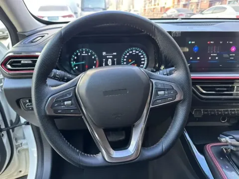 2021 ChangAn Oshan X5 1.5T 180HP L4 7DCT