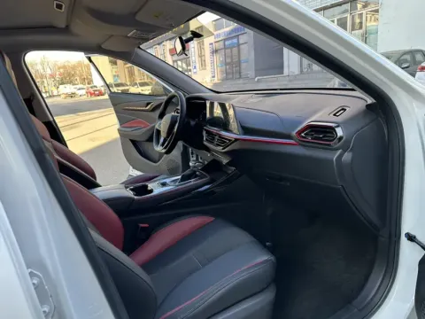 2021 ChangAn Oshan X5 1.5T 180HP L4 7DCT