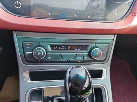 2019 Geely Vision S1 1.5L 109HP L4 CVT
