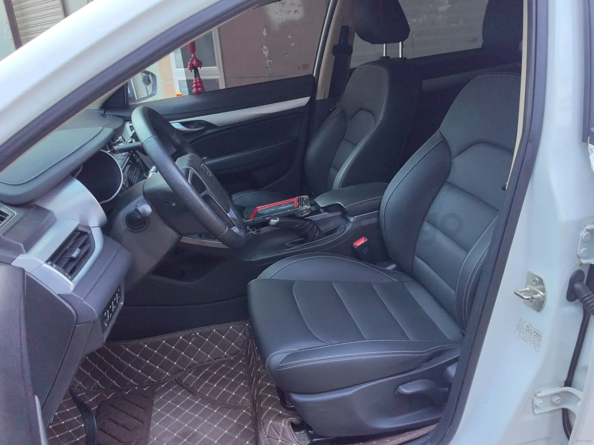 2018 Geely Vision S1 1.5L 109HP L4 5MT,autocango,china used car exporter,china ev exporter,chinese used car exporter,chinese used ev exporter