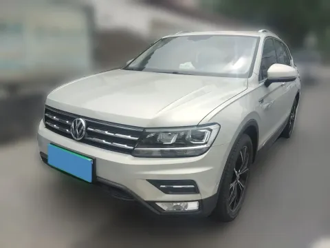 2020 VOLKSWAGEN TIGUAN L,autocango,china used car exporter,china ev exporter,chinese used car exporter,chinese used ev exporter