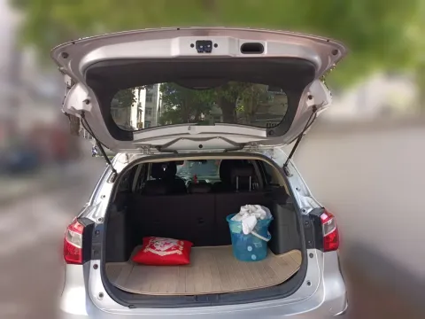 2014 Suzuki S-cross 1.6L 122HP L4 5MT