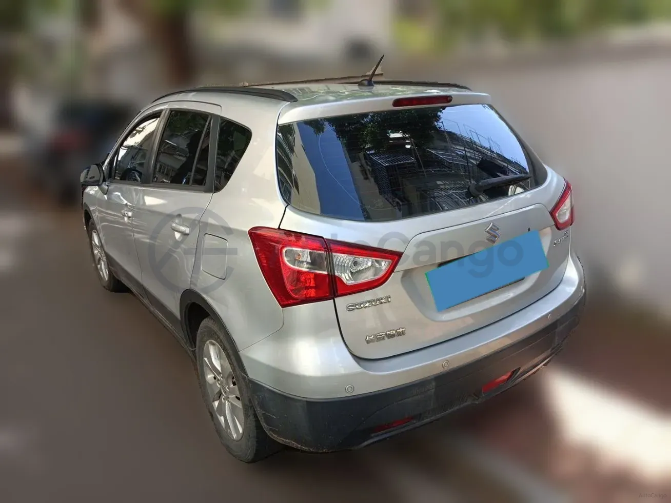 2014 Suzuki S-cross 1.6L 122HP L4 5MT,autocango,china used car exporter,china ev exporter,chinese used car exporter,chinese used ev exporter