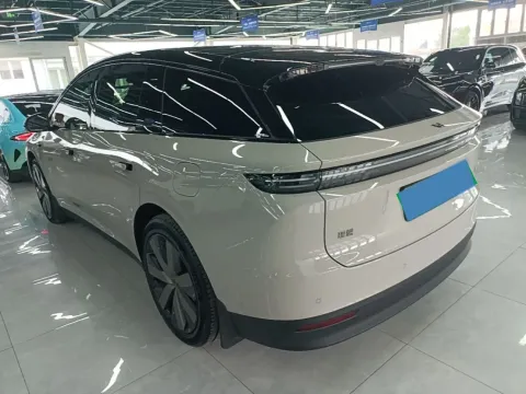 2025 Li i6 BEV,autocango,china used car exporter,china ev exporter,chinese used car exporter,chinese used ev exporter