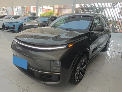 2023 LI L9,autocango,china used car exporter,china ev exporter,chinese used car exporter,chinese used ev exporter