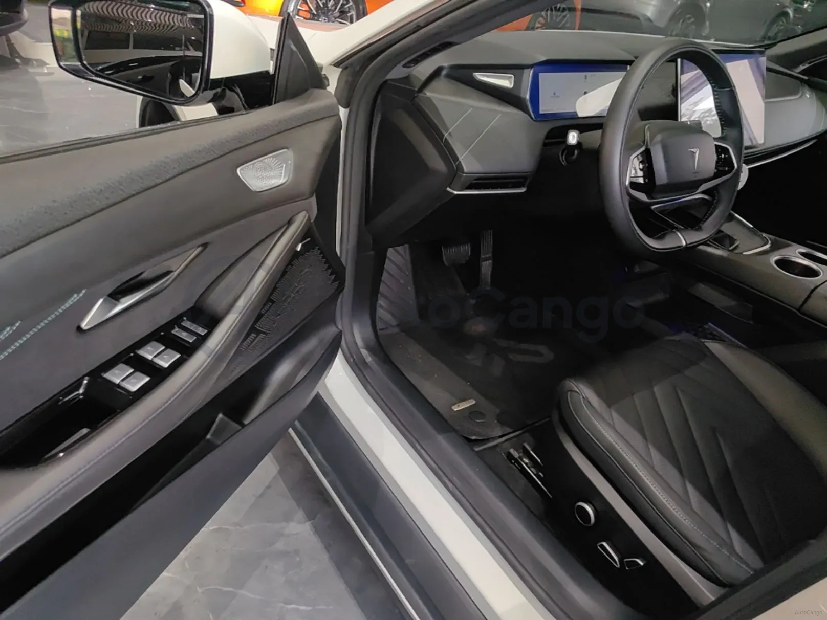 2023 Deepal SL03 BEV 58.1KWH,autocango,china used car exporter,china ev exporter,chinese used car exporter,chinese used ev exporter