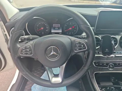2017 Mercedes-Benz C Class 1.6T 156HP L4 9AT