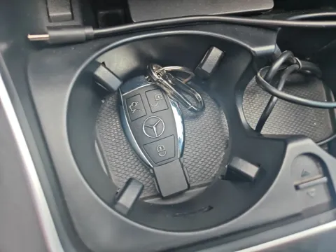 2017 Mercedes-Benz C Class 1.6T 156HP L4 9AT