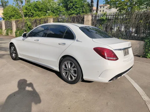 2017 Mercedes-Benz C Class 1.6T 156HP L4 9AT