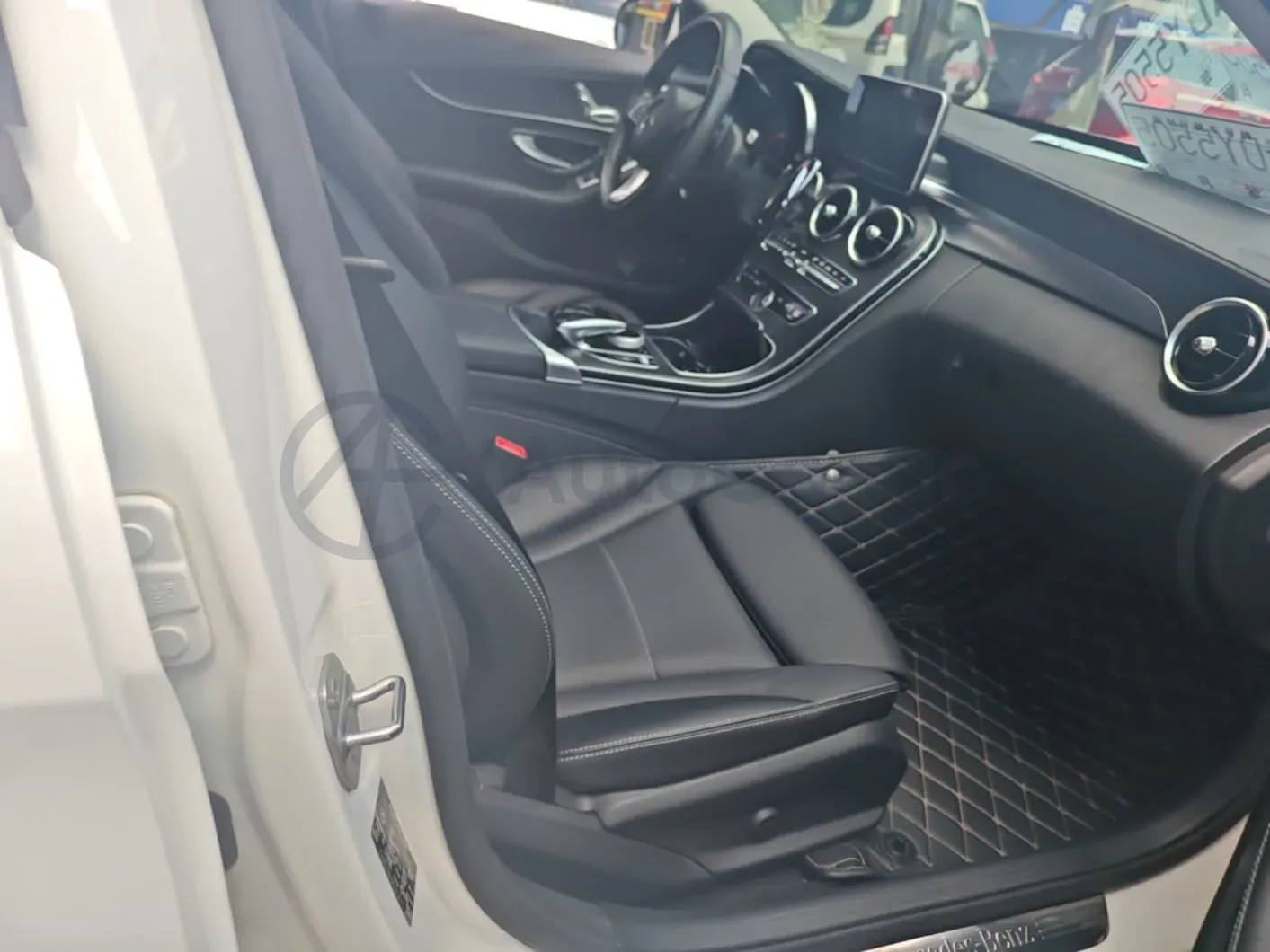 2017 Mercedes-Benz C Class 1.6T 156HP L4 9AT,autocango,china used car exporter,china ev exporter,chinese used car exporter,chinese used ev exporter