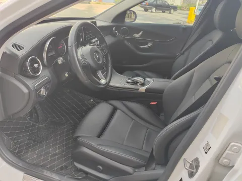 2017 Mercedes-Benz C Class 1.6T 156HP L4 9AT