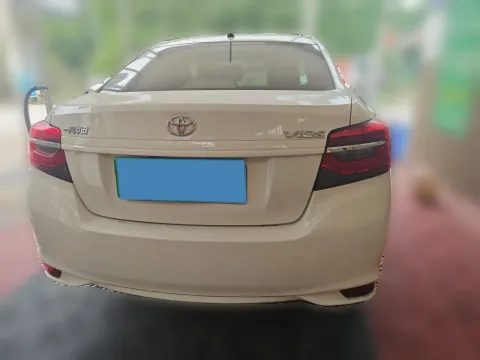 2022 Toyota Vios 1.5L 112HP L4 CVT