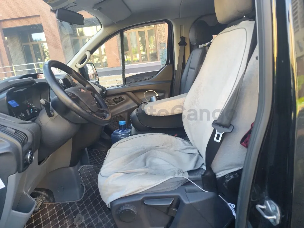 2022 Ford Transit 2.0T 202HP L4 6AT,autocango,china used car exporter,china ev exporter,chinese used car exporter,chinese used ev exporter