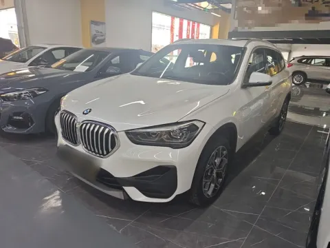 2021 BMW X1,autocango,china used car exporter,china ev exporter,chinese used car exporter,chinese used ev exporter