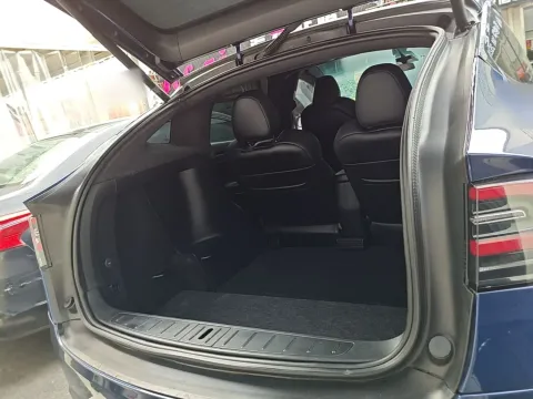 2019 Tesla Model X BEV 100KWH