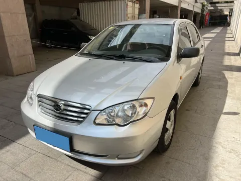 2013 FAW Vita V5 1.5L 102HP L4 5MT,autocango,china used car exporter,china ev exporter,chinese used car exporter,chinese used ev exporter