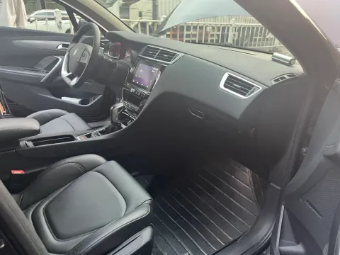 2016 DS 5LS 1.6T 167HP L4 6AT