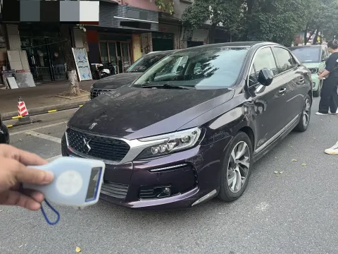 2016 DS 5LS 1.6T 167HP L4 6AT,autocango,china used car exporter,china ev exporter,chinese used car exporter,chinese used ev exporter