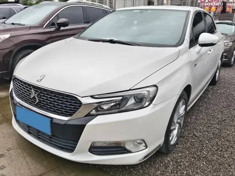 2016 DS 5LS 1.6T 167HP L4 6AT,autocango,china used car exporter,china ev exporter,chinese used car exporter,chinese used ev exporter