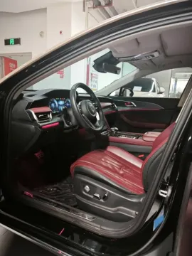 2023 HongQi H5 2.0T 224HP L4 8AT,autocango,china used car exporter,china ev exporter,chinese used car exporter,chinese used ev exporter