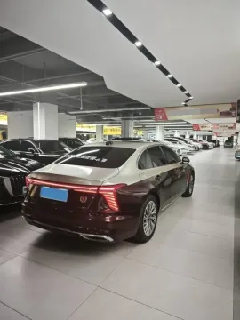 2023 HongQi H5 2.0T 224HP L4 8AT,autocango,china used car exporter,china ev exporter,chinese used car exporter,chinese used ev exporter