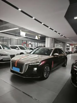 2023 HongQi H5 2.0T 224HP L4 8AT,autocango,china used car exporter,china ev exporter,chinese used car exporter,chinese used ev exporter