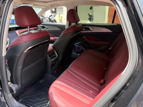 2024 HongQi H5 1.5T 169HP L4 7DCT,autocango,china used car exporter,china ev exporter,chinese used car exporter,chinese used ev exporter